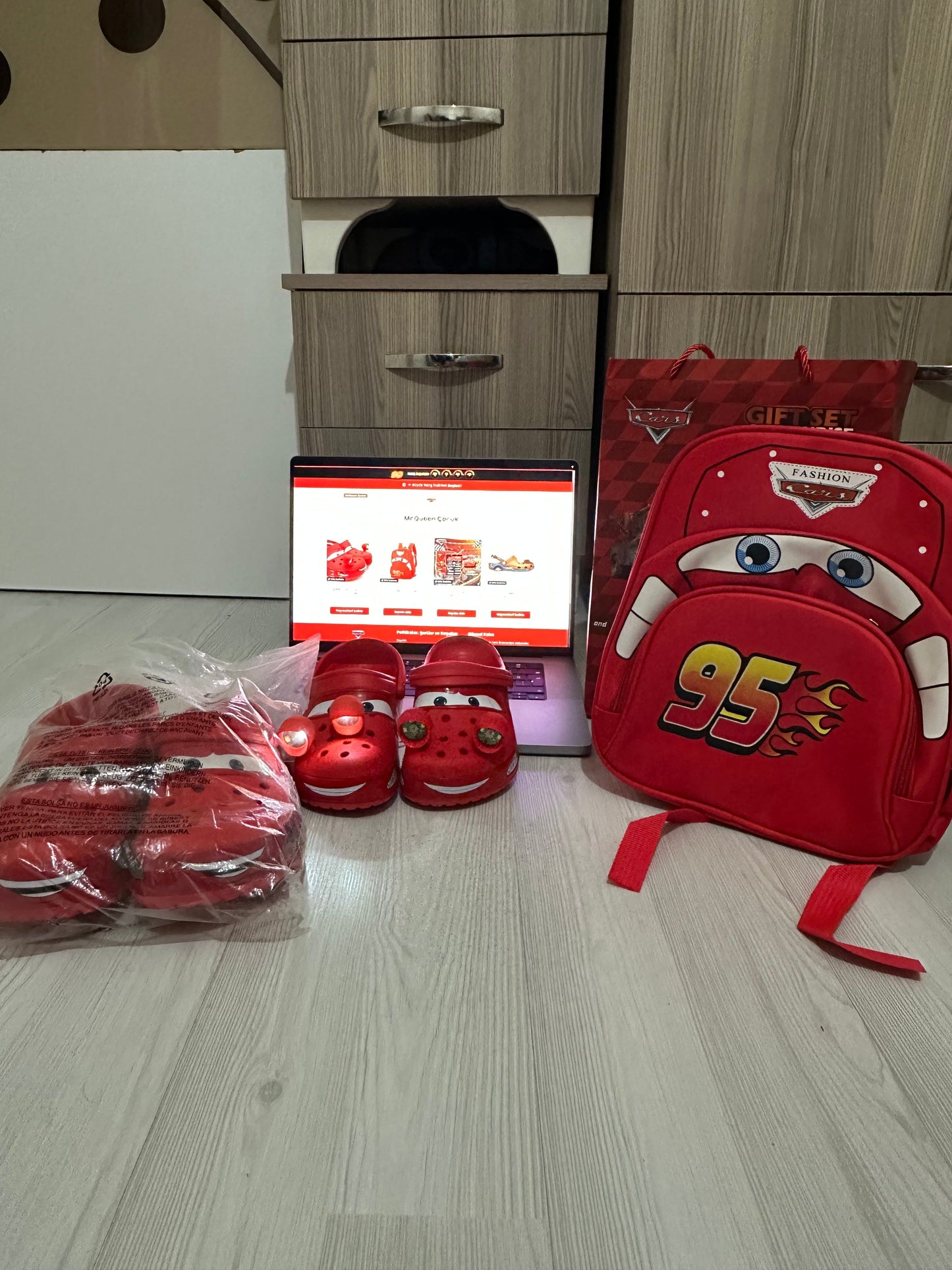 Şimşek McQueen Çocuk Sırt Çantası